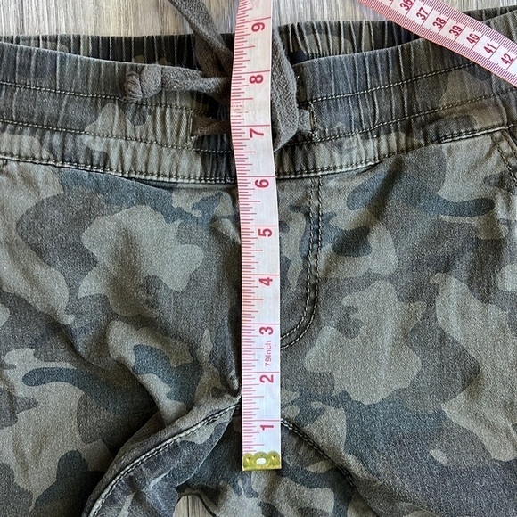 Rue 21 Camo Jogger Pants Size Small - Picture 8 of 8